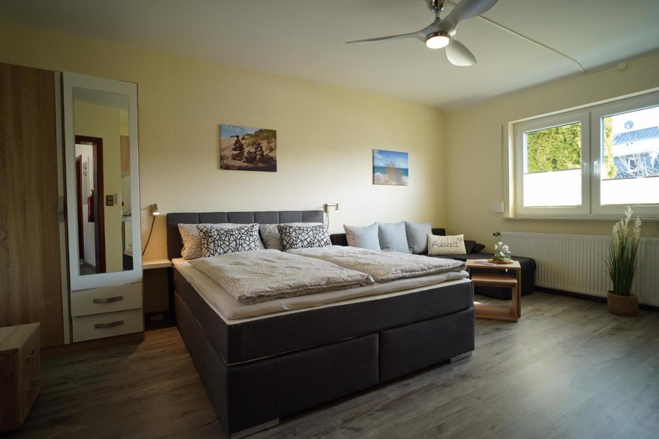 Auszeit - Ferienwohnung Und Appartements 바트순덴알렌도르프 외부 사진